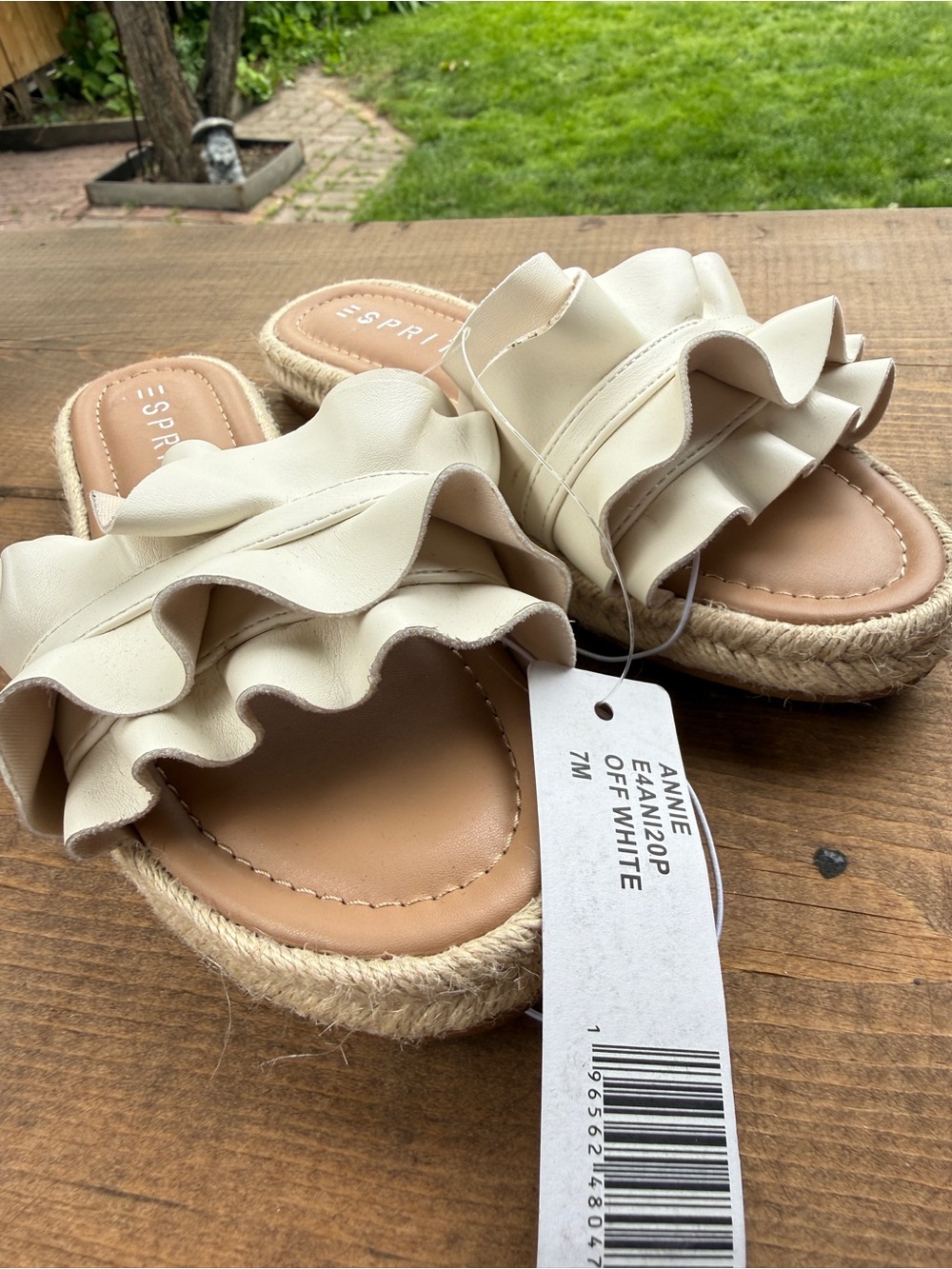 Esprit Off-White Ruffle Espadrille Slide Sandals - Picture 3 of 8